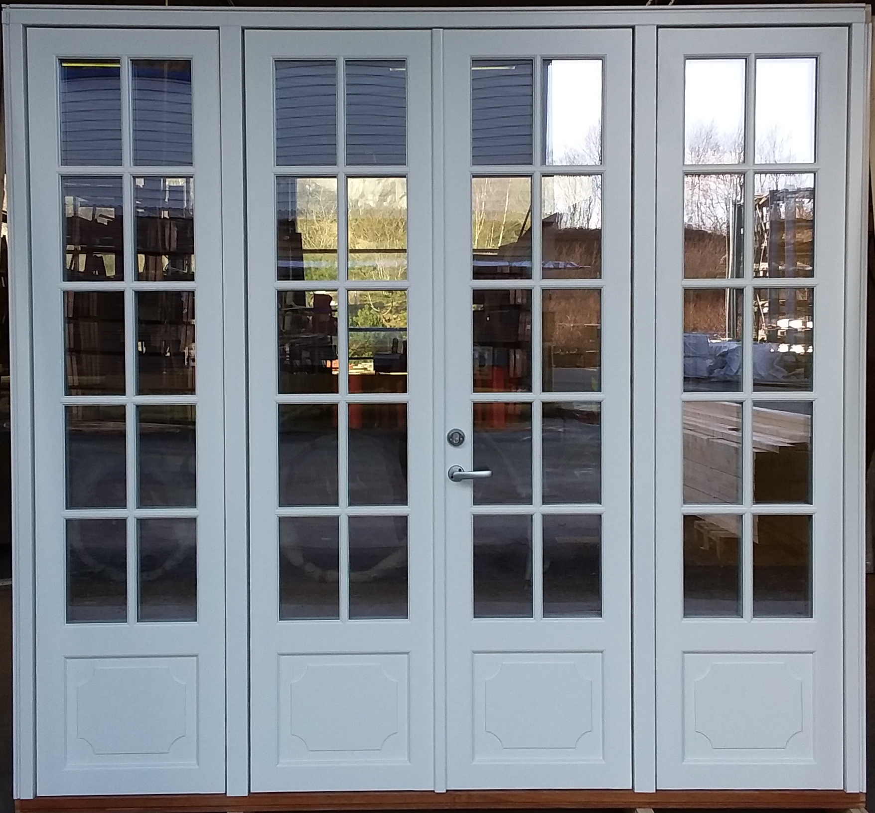 Balkongd%C3%B8r%20med%20sidefelt%2033986%20f%C3%B8rre%20trevare