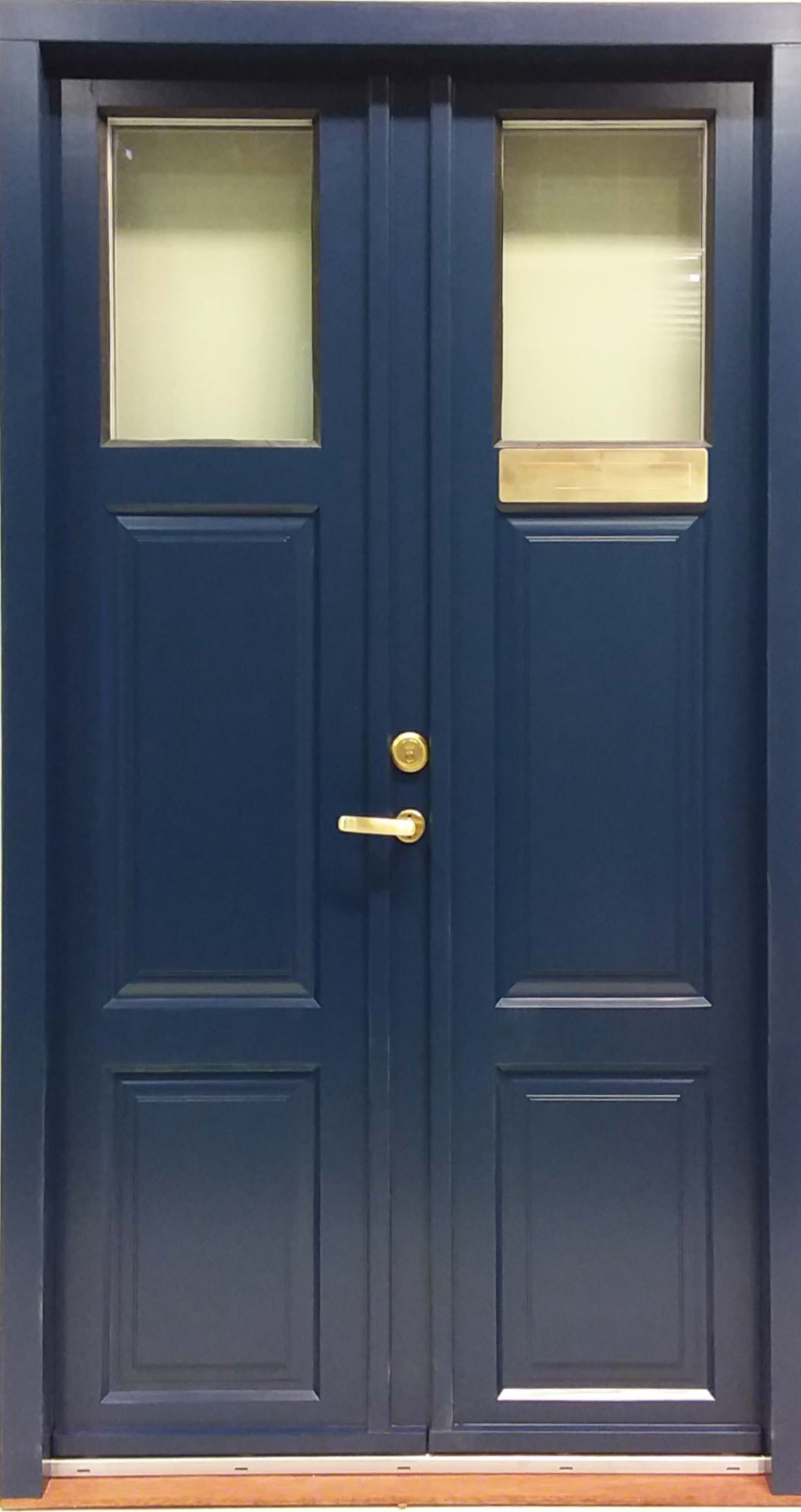 Hovedd%C3%B8r%20slagramtre%20Hellvik%20Hus%20Hellvik%2033469%20(1)