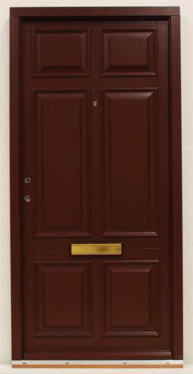 hovedd%C3%B8r%20221%20med%20brevluke%20malt