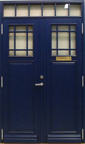 hovedd%C3%B8r%20222GD%20med%20overlys%20og%20p%C3%A5limt%20spross%20malt