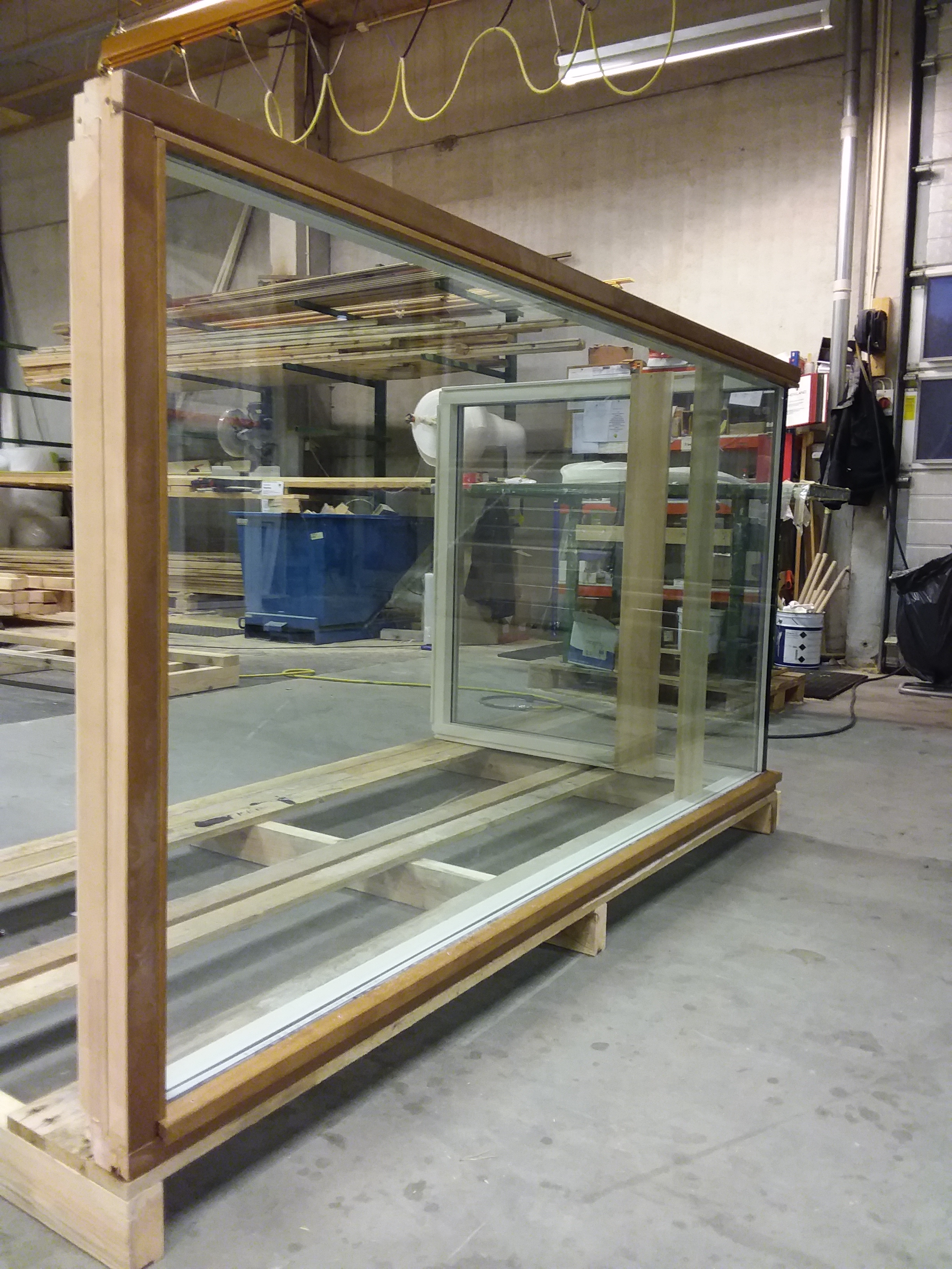 Fast%20hj%C3%B8rnevindu%20uten%20post%2033155%20Samuelsen%20Bygg%20steppet%20glass%20(4)